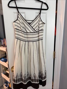 Ann Taylor Cream and Black Strappy A-Line Dress Size 6